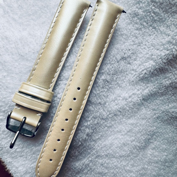 MICHELE 16mm watch band. Beige/cream gloss - genuine leather. Made in France. - Picture 3 of 4